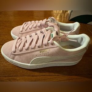 Puma Suede Classic XXI Jr Pink and White Sneakers